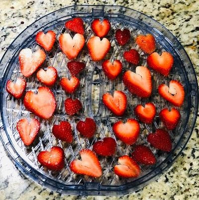 Strawberries Dehydrated Cocktail Garnish Infusion Tea Water Heart Shape, Mixology Love Home Bar Healthy Snack Holiday Gifts Valentines